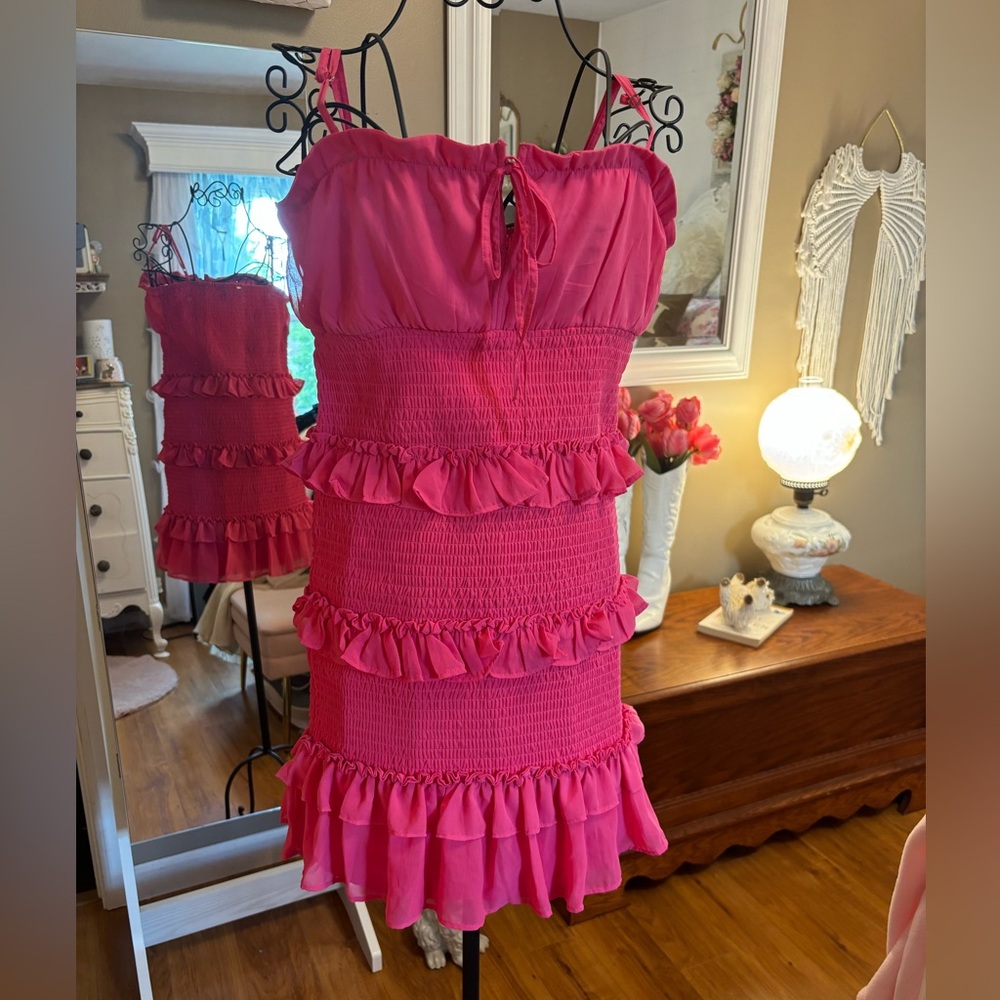 Guess Pink Ruffled Sleeveless Sundress